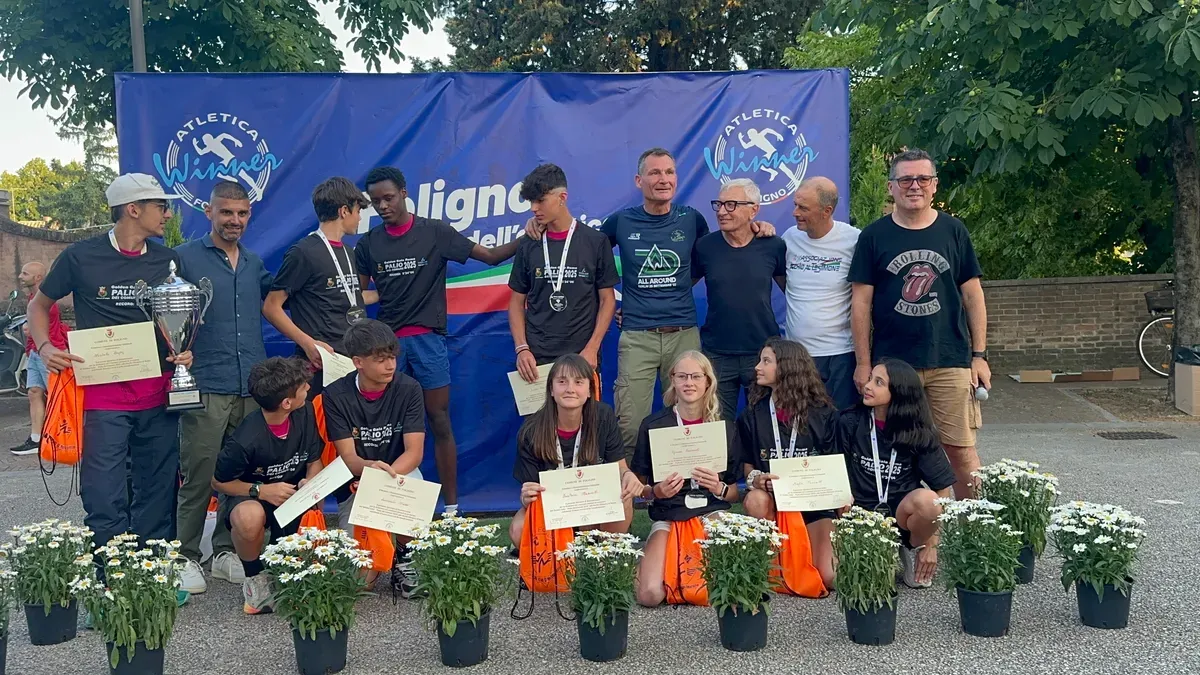 Riconoscimento del Comune di Foligno ai ragazzi trionfatori al Palio dei Comuni